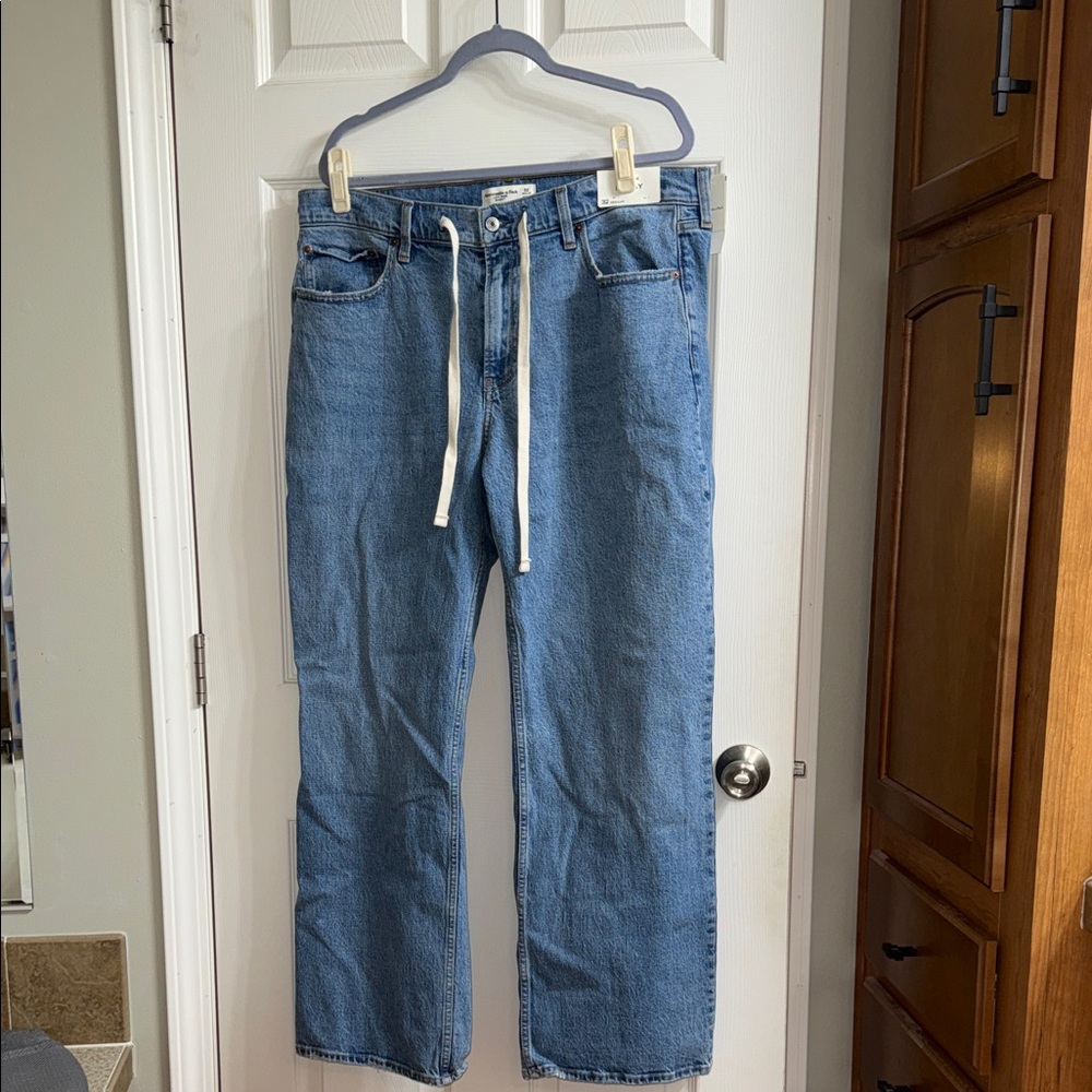 Women’s baggy Blue Jeans